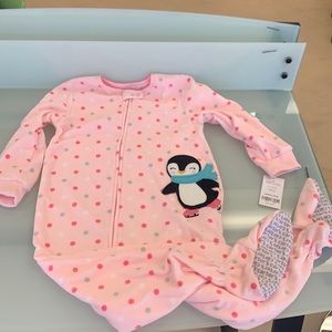 NWT Carter’s 3T one piece pajama